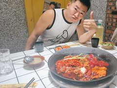 -扎起市井老火锅(乐山总店)