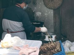 脆饼-正宗杂粮煎饼香软鸡蛋饼