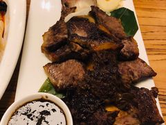 牛仔骨-隐食私房菜(老街店)