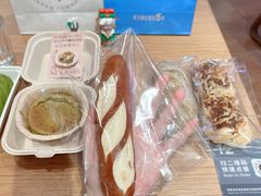 -小飞象面包公社(珠江路金鹰店)