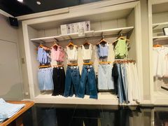 -Abercrombie&Fitch(德基广场店)