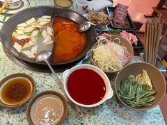 -鸿姐老火锅(静安店)