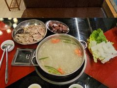 -老石黑山羊毛驴肉火锅(金凯广场店)