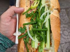 -Bánh Mì Huynh Hoa