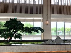 -上海佘山世茂艾美酒店