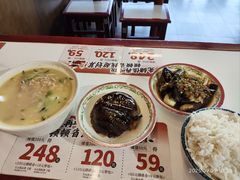 -71号豆汤饭·成都小馆(红牌楼店)