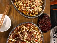 -邱金小炒·30 年盐帮江湖菜(自贡店)