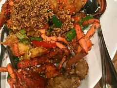 -TRIPLE 8 China Bar & Grill