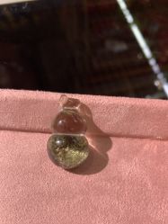 -灵彩珠宝(朗香街店)