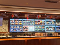 -八府香鸭·啫啫煲(华山路店)