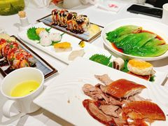 -贝勒爷·酥不腻烤鸭