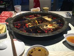 -九宫格重庆火锅(北国商城店)