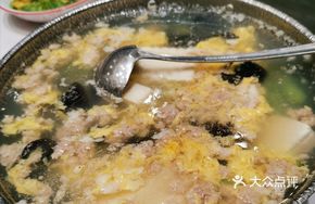 Large Pot Hair-Style Meatball Soup