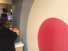 -麦当劳(乳山路店)