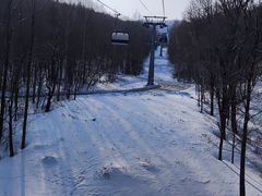 -亚布力新体委滑雪场