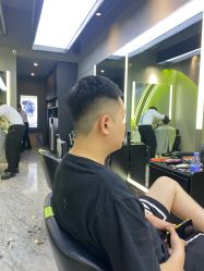 -不迫先生专业男士剪发