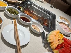-海底捞火锅鲜切牛肉主题店(长寿路店)