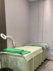 -苗方清颜·祛痘皮肤管理