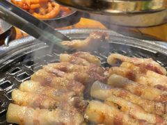 -唯成•韩国炭火烤肉 유성고기