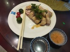 -亚龙湾老厨房·海南家常味