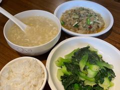 -侘山民宿(杭州西湖龙坞店)