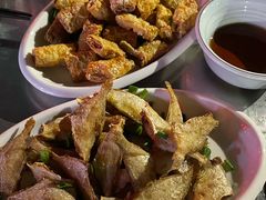 -小金龙饭店·夜宵大排挡专门店