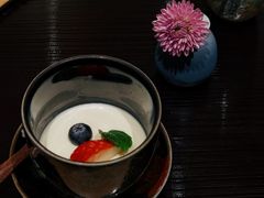 牛奶布丁-鮨青(恒基名人购物中心店)