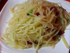 -胖太太四川麻辣排骨串(镇江路分店)