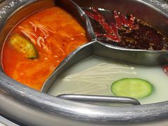 -钢管厂五区小郡肝串串香火锅(人民广场店)