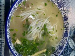 -桥香园云南过桥米线(金马碧鸡店)