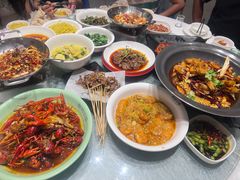 -靓虾二哥长沙地标小龙虾(五一广场店)