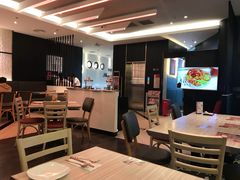 大堂-必胜客(东大桥店)