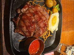 -半秋山西餐厅(襄阳万达店)