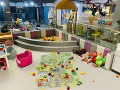 -萨卡屋亲子乐园·餐厅(龙山万物工场店)