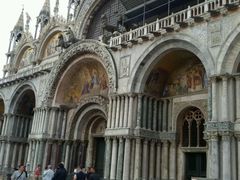 android_upload_pic-圣马尔谷圣殿宗主教座堂