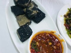 炸臭豆腐-新新湘菜馆(新中街二条店)