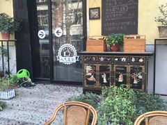 -蜗牛小馆醉乡民谣云南菜(惠新西里店)