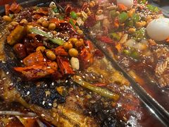 -鸣记脆皮烤鱼·海鲜烤鱼(三八广场店)