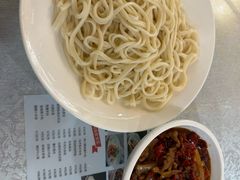 -汗腾格里·风味餐厅(新疆驻京办店)