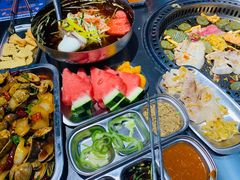 -马路牙子烧烤音乐酒馆(望京店)
