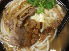 -鑫花溪牛肉米粉(凤凰街创始总店)