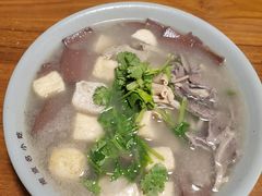 大碗鸭血粉丝-金原鸭血粉丝汤·汤包·脆皮烤鸭(南京博物院店)