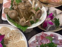 -历蜀记·家宴老火锅(总店)