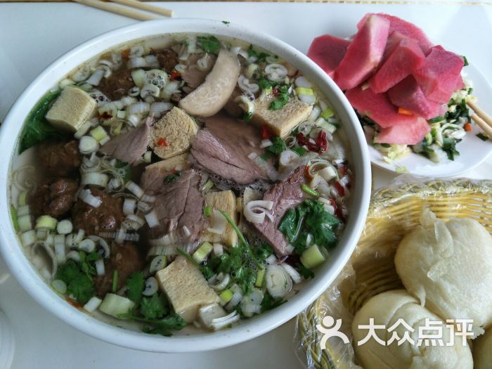 新疆丸子汤面旗子(总店)图片 - 第1张