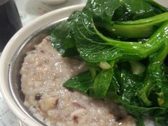鱿鱼肉饼饭-仁信双皮奶(东川路店)