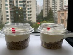 -红宝石·鲜奶小方·海派西点房(南丹店)