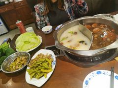 -亿诣蝎府炸酱面羊蝎子火锅(酷车小镇店)