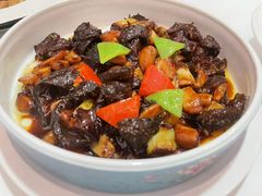 文火焖牛肉-醉辉皇上海之巅(上海中心大厦店)