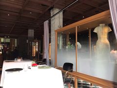 靠窗位-三号黄浦会Canton Table