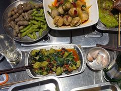 -马路牙子烧烤音乐酒馆(望京店)